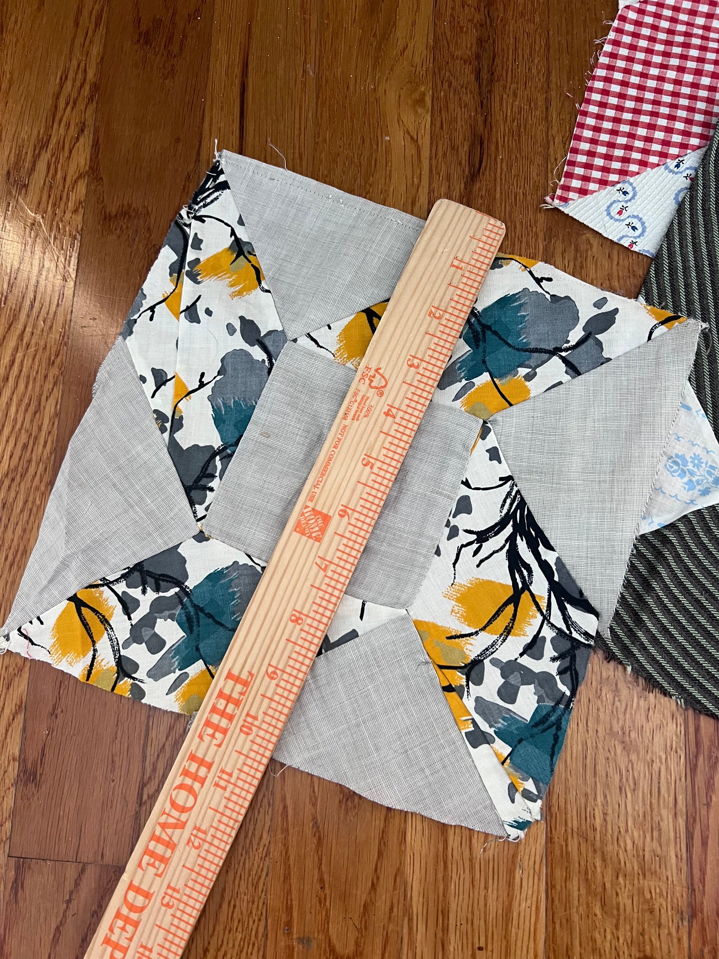 6 Large Vintage Quilt Blocks – Antique/Vintage Patchwork – Unfinished Quilt Squares