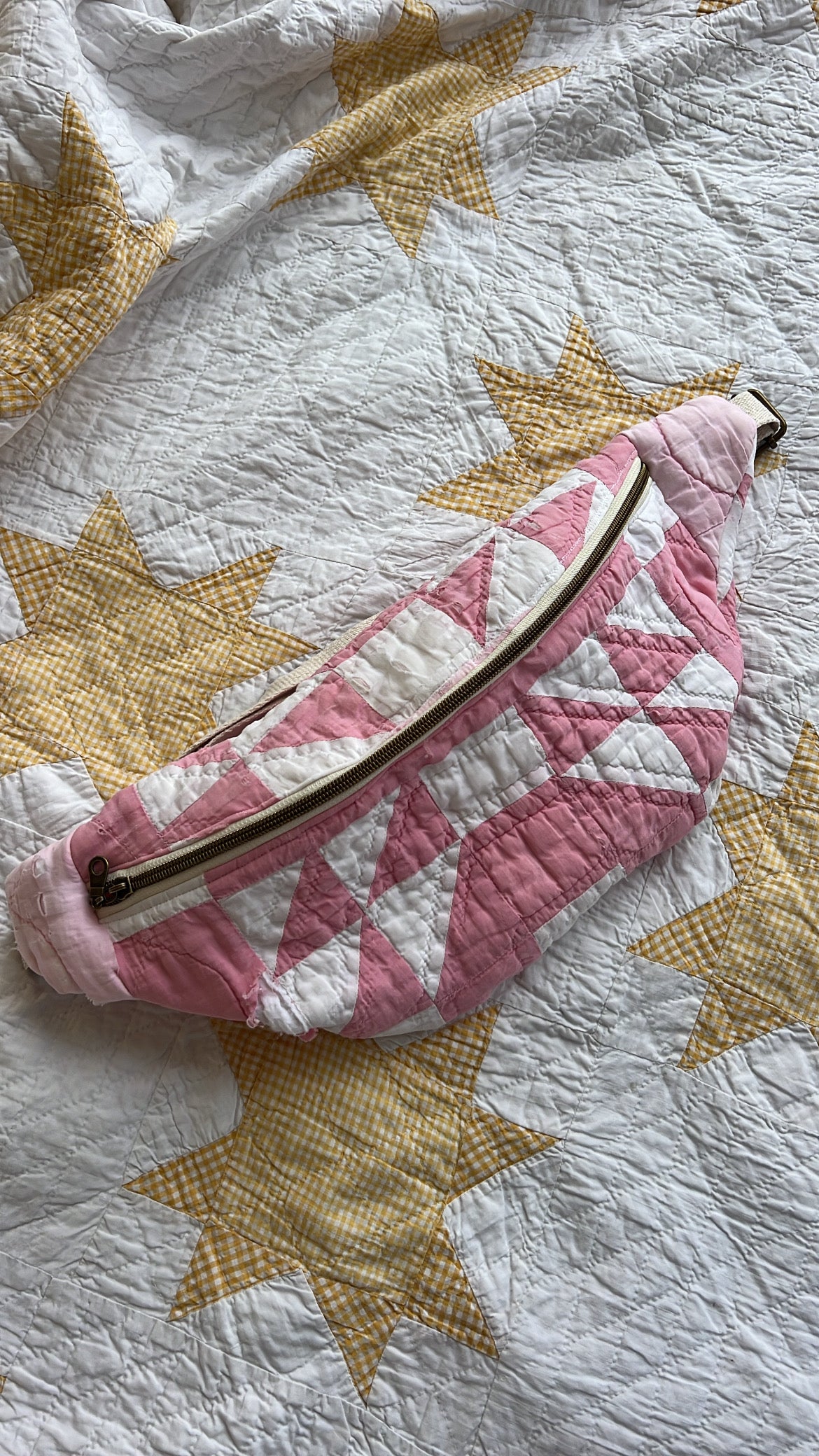 The Heirloom Quilted Bum Bag | Pink
