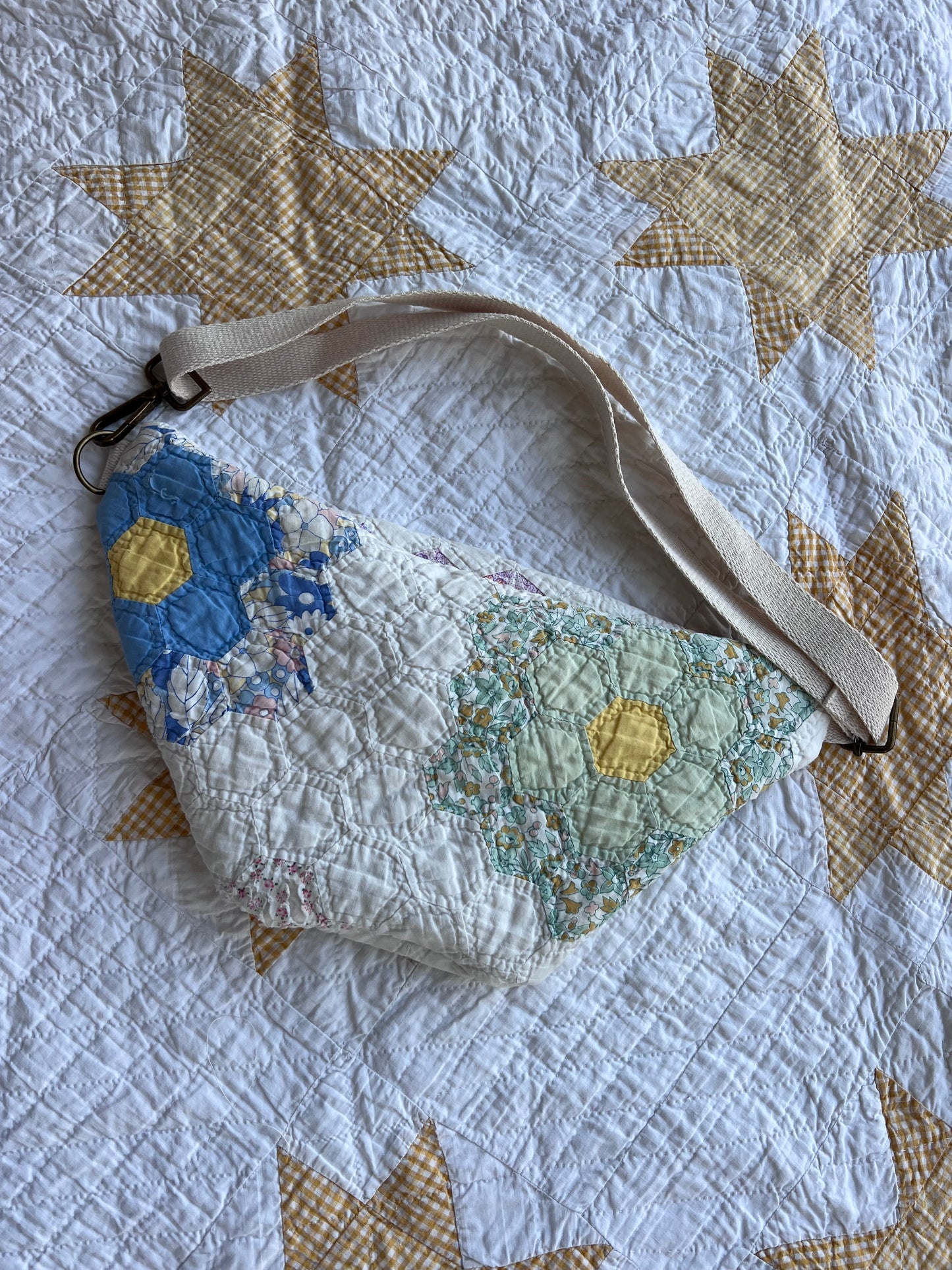 The Heirloom Quilted Bum Bag | Grandmothers Flower Garden