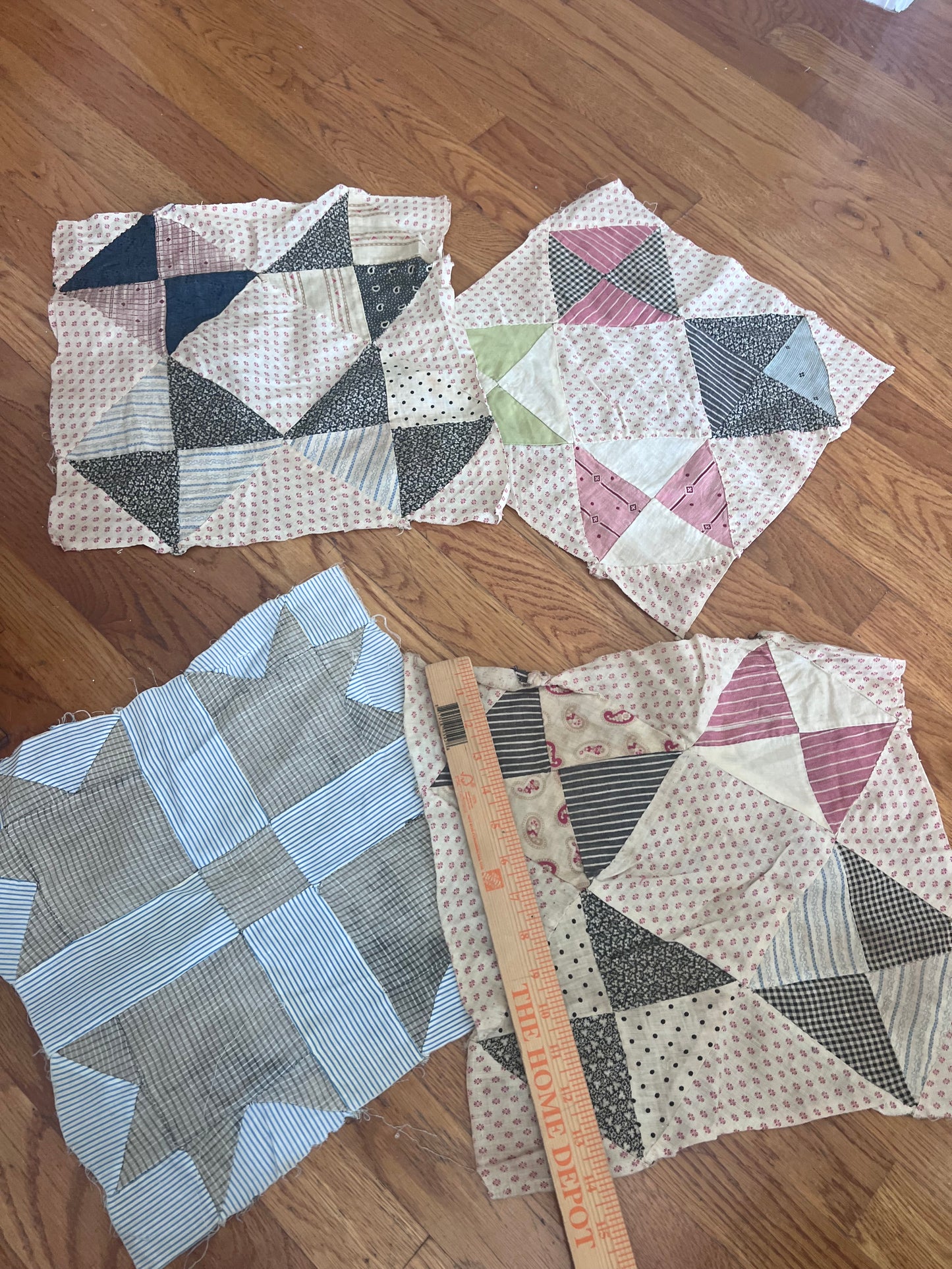 Vintage Hand-Pieced Quilt Blocks | Antique Patchwork Star & Pinwheel Blocks | Cutter Quilt / Quilting Lot