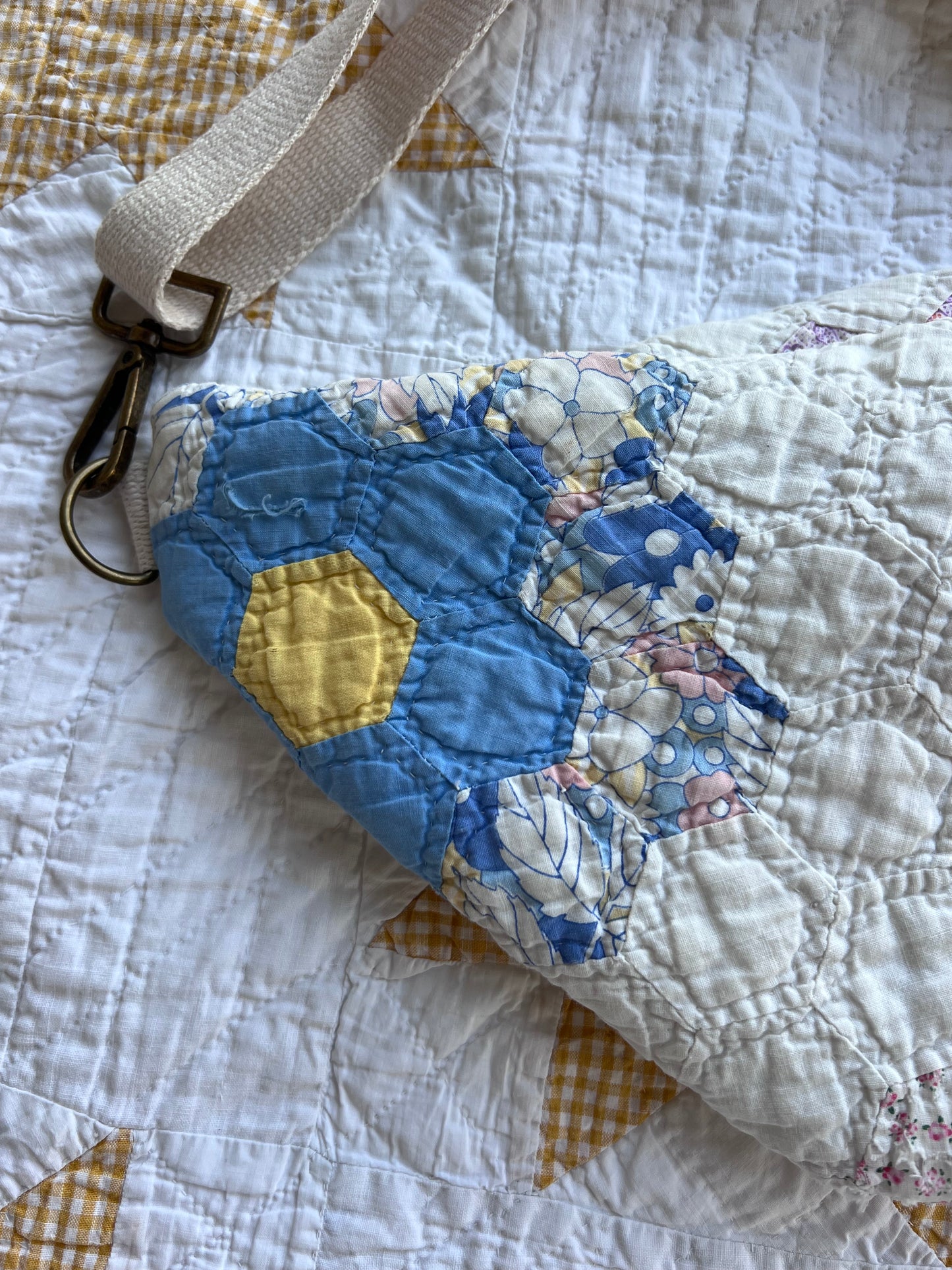 The Heirloom Quilted Bum Bag | Grandmothers Flower Garden