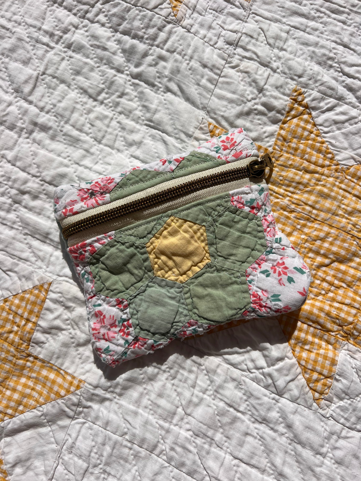 Heirloom GFG Quilt Pouch