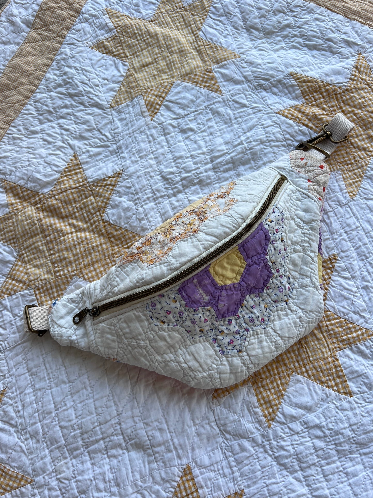 The Heirloom Quilted Bum Bag | Grandmothers Flower Garden