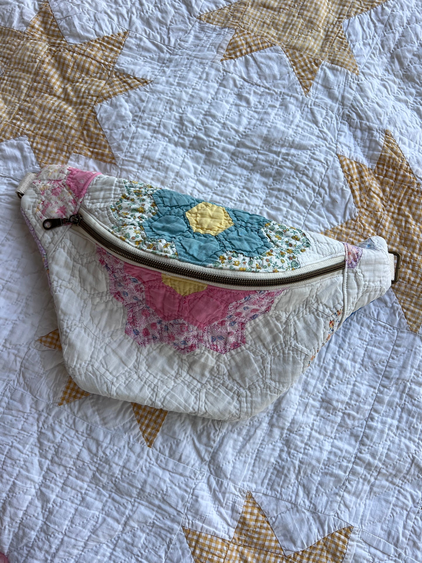 The Heirloom Quilted Bum Bag | Grandmothers Flower Garden