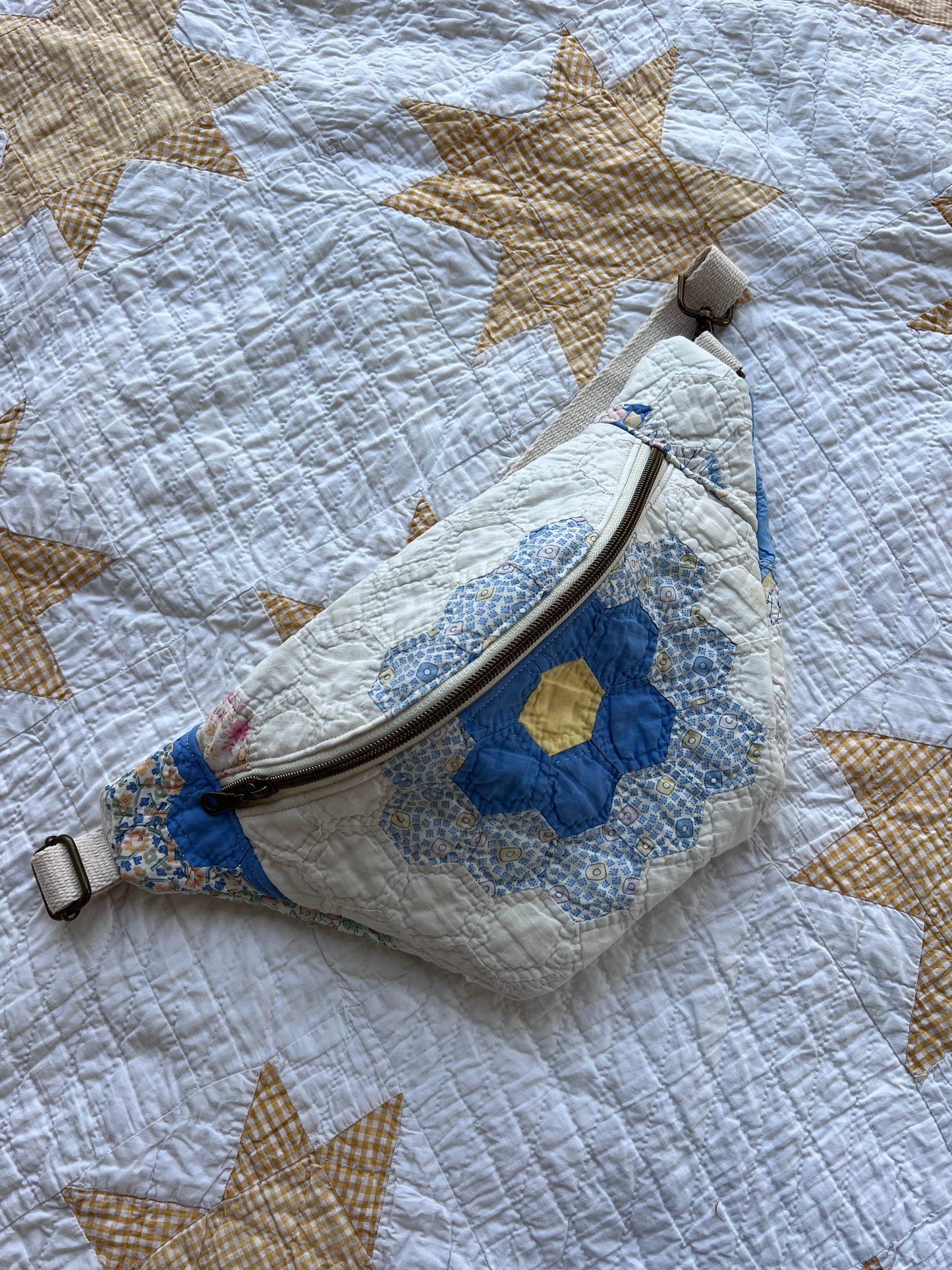 The Heirloom Quilted Bum Bag | Grandmothers Flower Garden