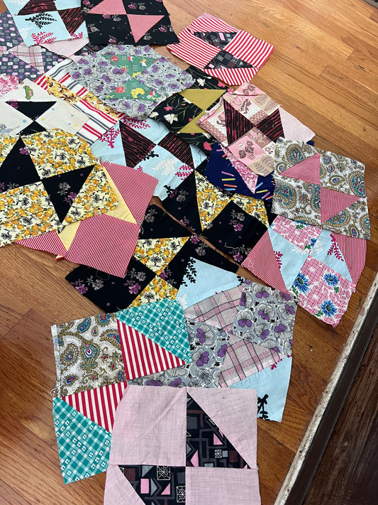 Approx. 30 Vintage Quilt Blocks – Antique Scrappy Patchwork – Assorted Fabrics & Patterns